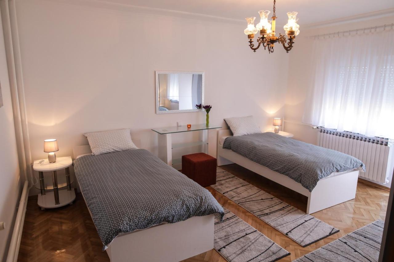 Apartman Kaya Apartment Đakovo Exterior photo